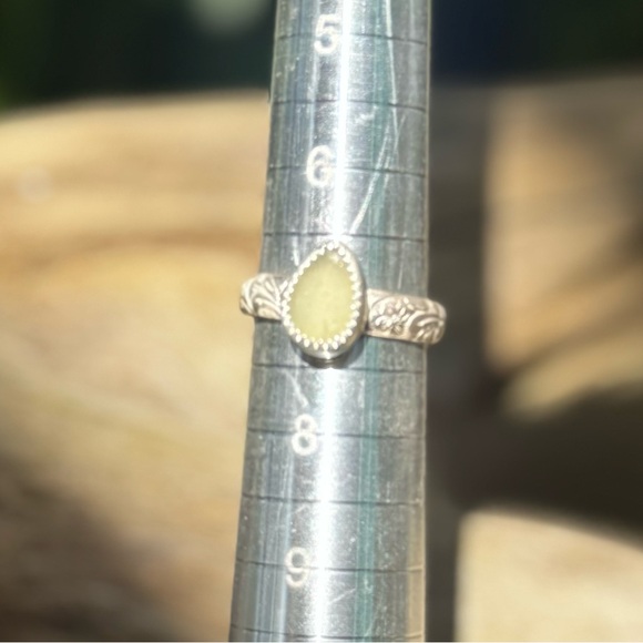 Sea foam sea glass beaded floral sterling & fine silver thick band - Picture 3 of 3